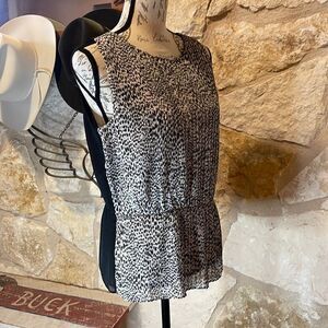 LOFT Sleeveless Black and White Top, Size Small